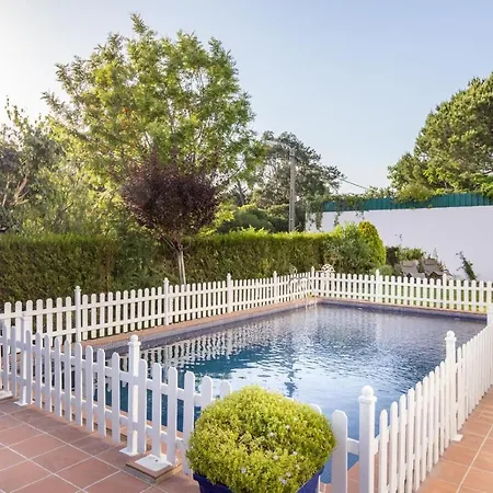 Cascais Pool & Beach House, Ocean View, Private Pool And Barbecue